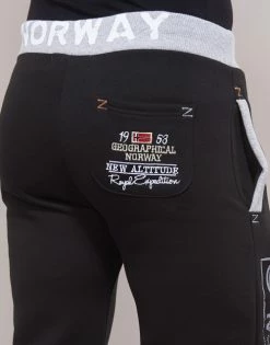 Geographical Norway MYER Joggings & Survêtements Couleur Noir 12 Geographical Norway MYER Joggings & Survêtements Couleur Noir -Geographical Norway Soldes 10953928 500 F