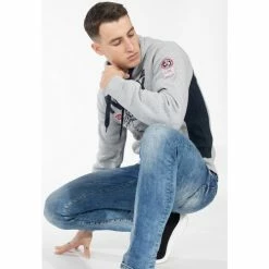 Geographical Norway Sweat sport Gafont - imprimé - capuche Sweats & Polaires Couleur Gris clair 8 Geographical Norway Sweat sport Gafont - imprimé - capuche Sweats & Polaires Couleur Gris clair -Geographical Norway Soldes 21563792 500 C