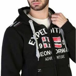 Geographical Norway - Flag_man Joggings & Survêtements Couleur Noir 7 Geographical Norway - Flag_man Joggings & Survêtements Couleur Noir -Geographical Norway Soldes 24360256 500 C